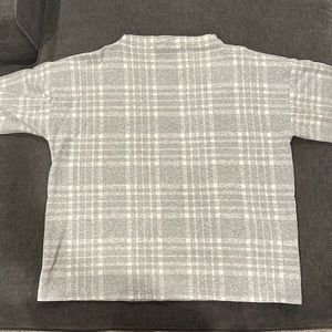 Banana Republic Grey Plaid Sweater